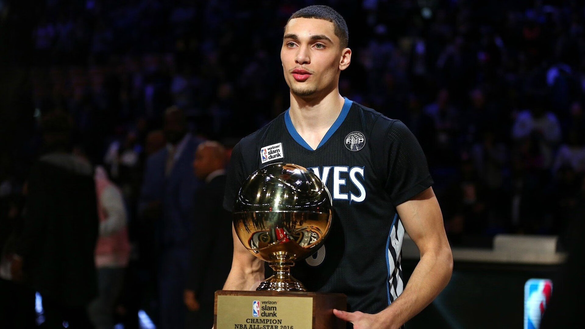 综合格斗赛场焦点！中国队对阵葡萄牙队，年轻新星表现惊艳，未来可期