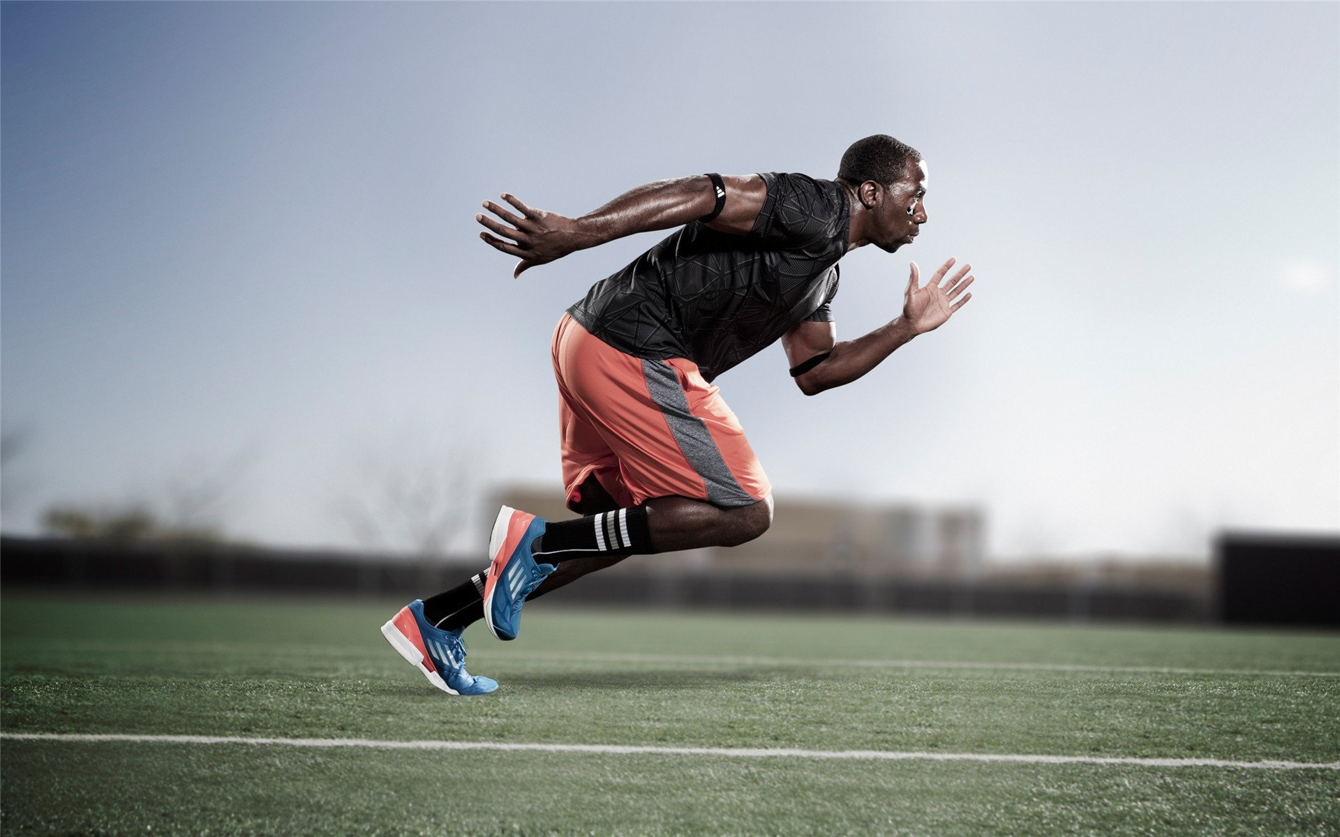 费德勒连续三场比赛得分超过关键助攻，巴塞罗那挑战极限！